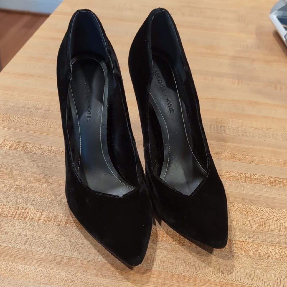 Kendall & Kylie Black Velvet Heels